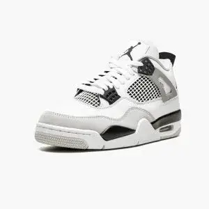 Air Jordan 4 Retro “Military Black”