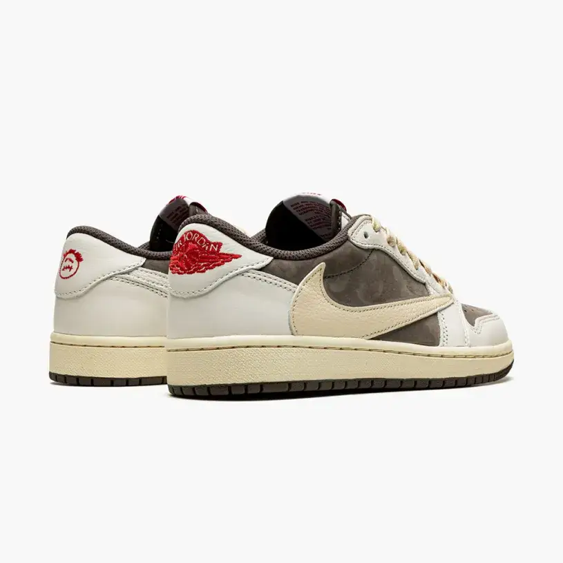 AIR JORDAN 1 LOW OG “Travis Scott – Reverse Mocha” 