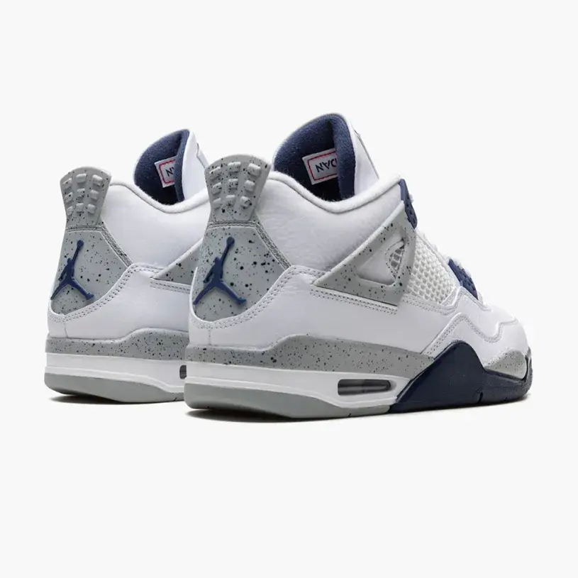 AIR JORDAN 4 “Midnight Navy” 