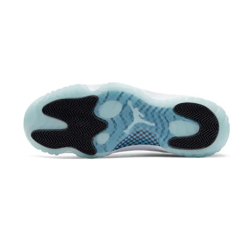 Air Jordan 11 Low Retro ‘Legend Blue’ 