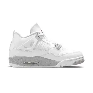 Air Jordan 4 “White Oreo” 