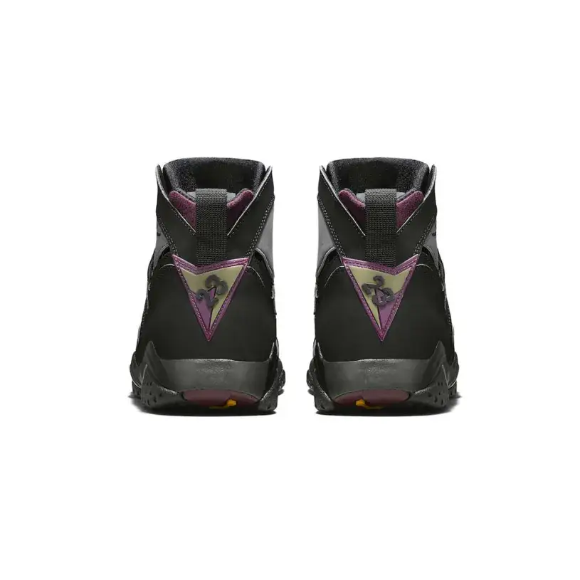 AIR JORDAN 7 RETRO ‘BORDEAUX’ 2015 