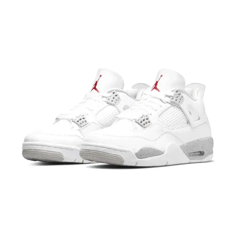 Air Jordan 4 “White Oreo” 