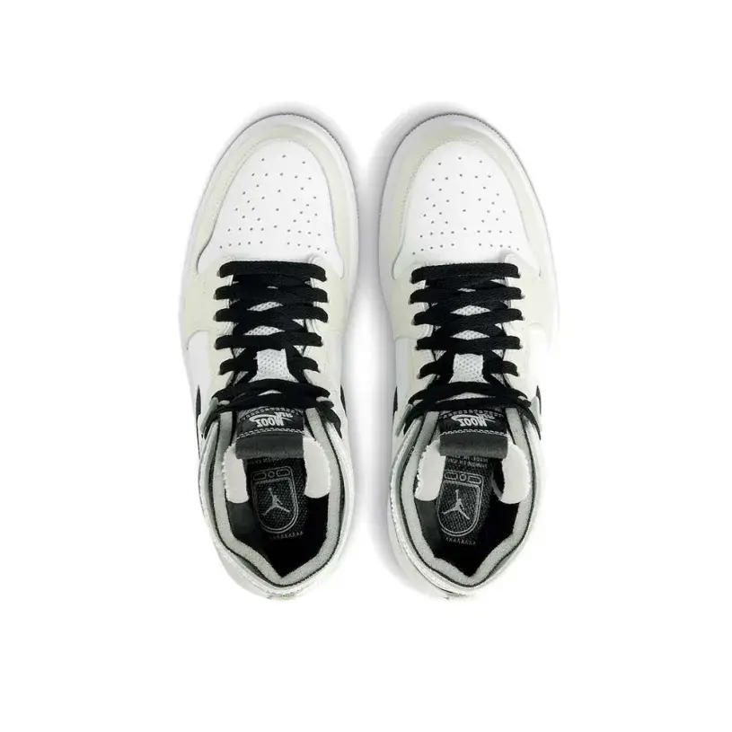 Wmns Air Jordan 1 High Zoom Comfort ‘Light Bone’ 