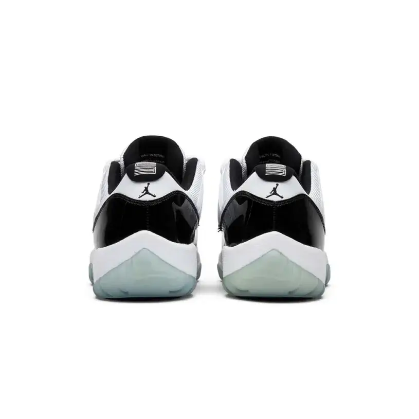 Air Jordan 11 Retro Low ‘Concord’ 