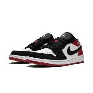 Jordan Air Jordan 1 Low ‘Black Toe’ 9C013
