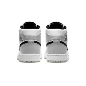 Air Jordan 1 Mid “Light Smoke Grey” 