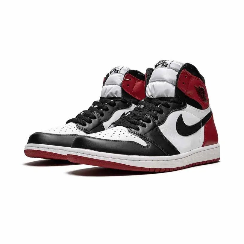 Jordan Air Jordan 1 Retro High OG “Black Toe” 