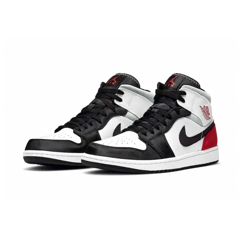 Air Jordan 1 Mid SE ‘Red Black Toe’ 