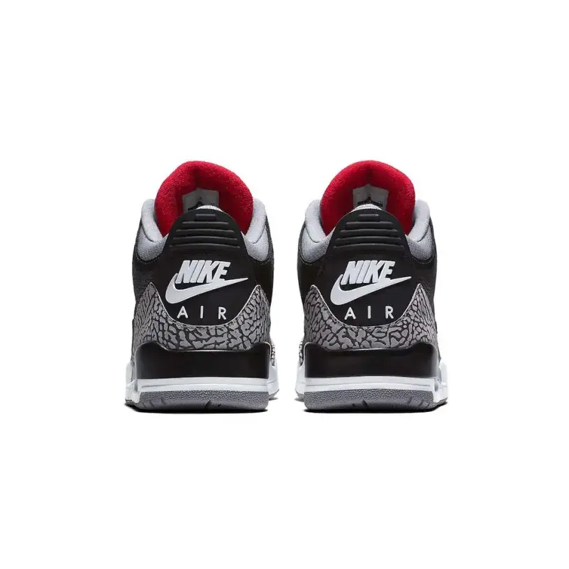 Air Jordan 3 Retro OG ‘Black Cement’ 2018 