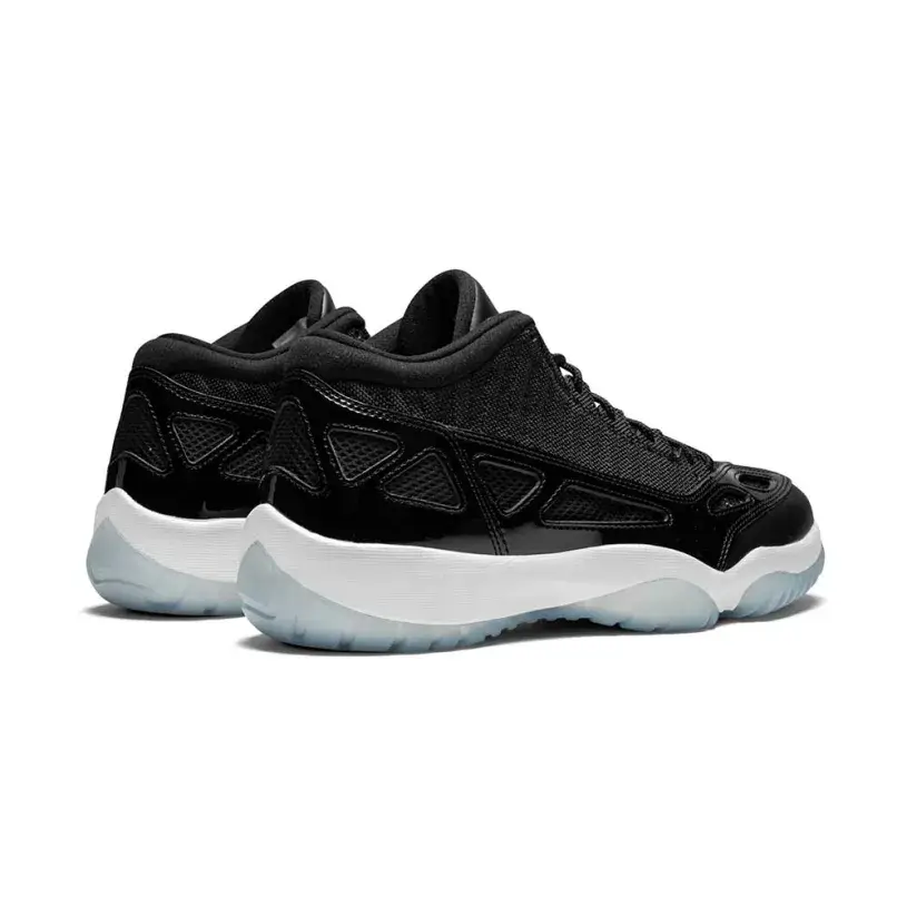 Air Jordan 11 Retro Low IE ‘Space Jam’ 