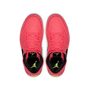Wmns Air Jordan 1 High Premium ‘Hot Punch’ 