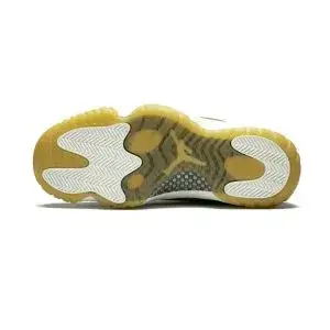 Air Jordan 11 Retro “Neutral Olive”
