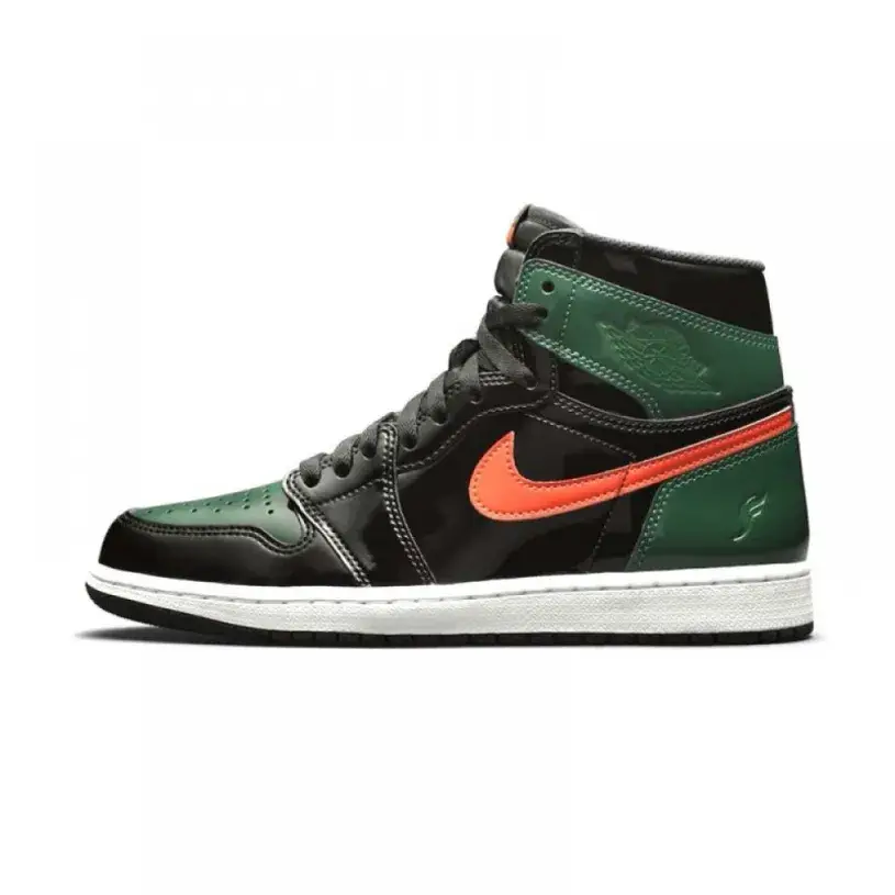 SOLEFLY X AIR JORDAN 1 RETRO HIGH OG ‘ART BASEL’ 