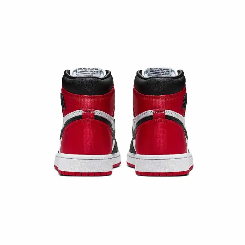WMNS Air Jordan 1 Retro High ‘Satin Black Toe’ 