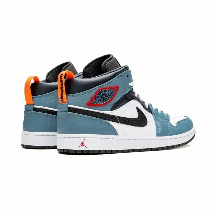 Air Jordan 1 Mid ‘Facetasm – Fearless’ 