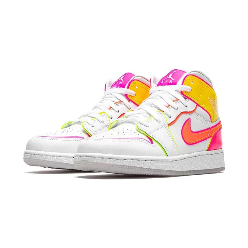 Jordan Air Jordan 1 Mid GS ‘Edge Glow’ 