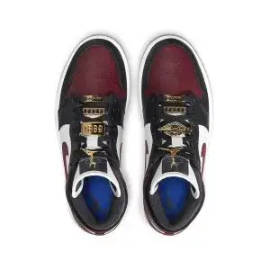 Wmns Air Jordan 1 Mid SE ‘Gold Pendants’