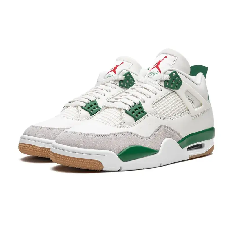 AIR JORDAN 4 RETRO SB “Pine Green” 