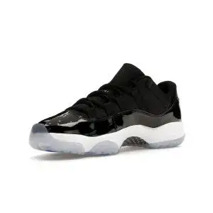 AIR JORDAN 11 LOW “Space Jam”